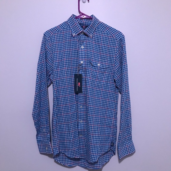 NWT Vineyard Vines Men’s Button Down - Picture 2 of 10